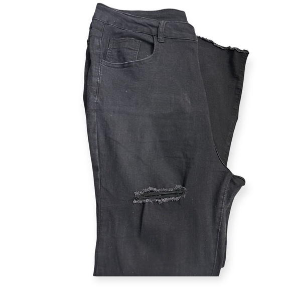 SHEIN Black Wide Leg Distressed Jeans - Picture 3 of 5